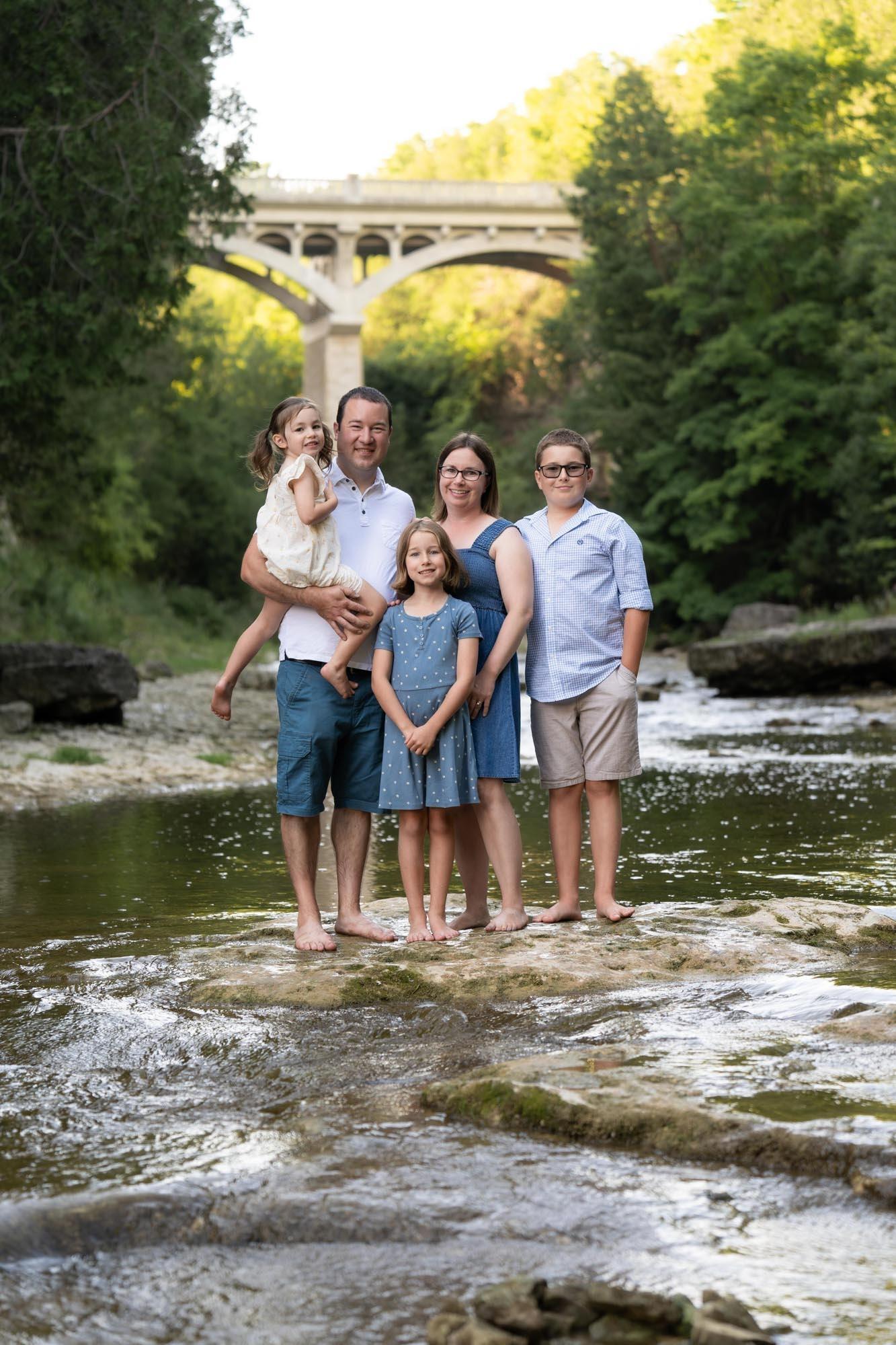 Family Photos in Elora Gorge